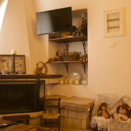 Skalopetra Holiday home *
